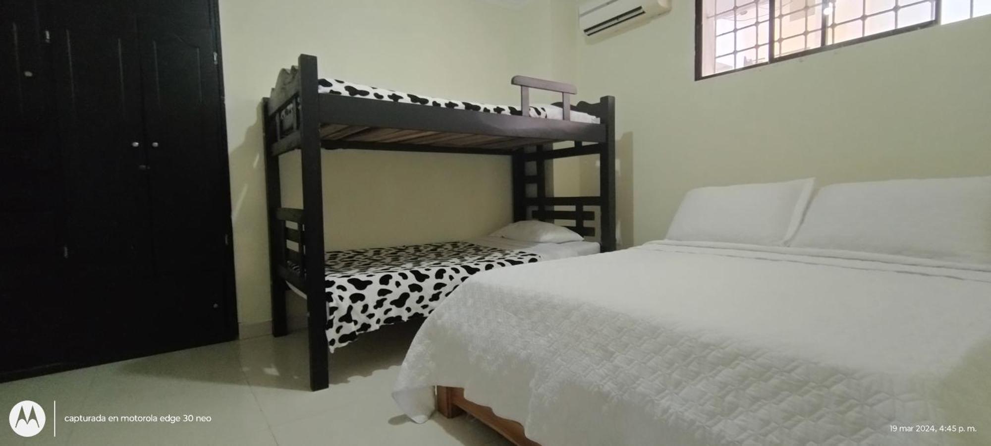 Catalina Bocagrande 1b Cartagena (Kolumbien)